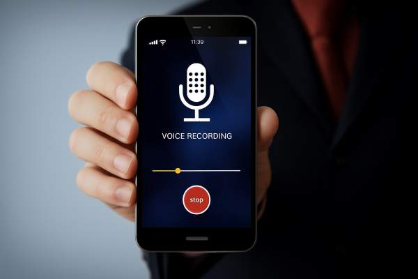 Registrazione di conversazione tra presenti come prova legittima in giudizio