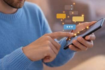 Cassazione: Il datore di lavoro può leggere le chat aziendali